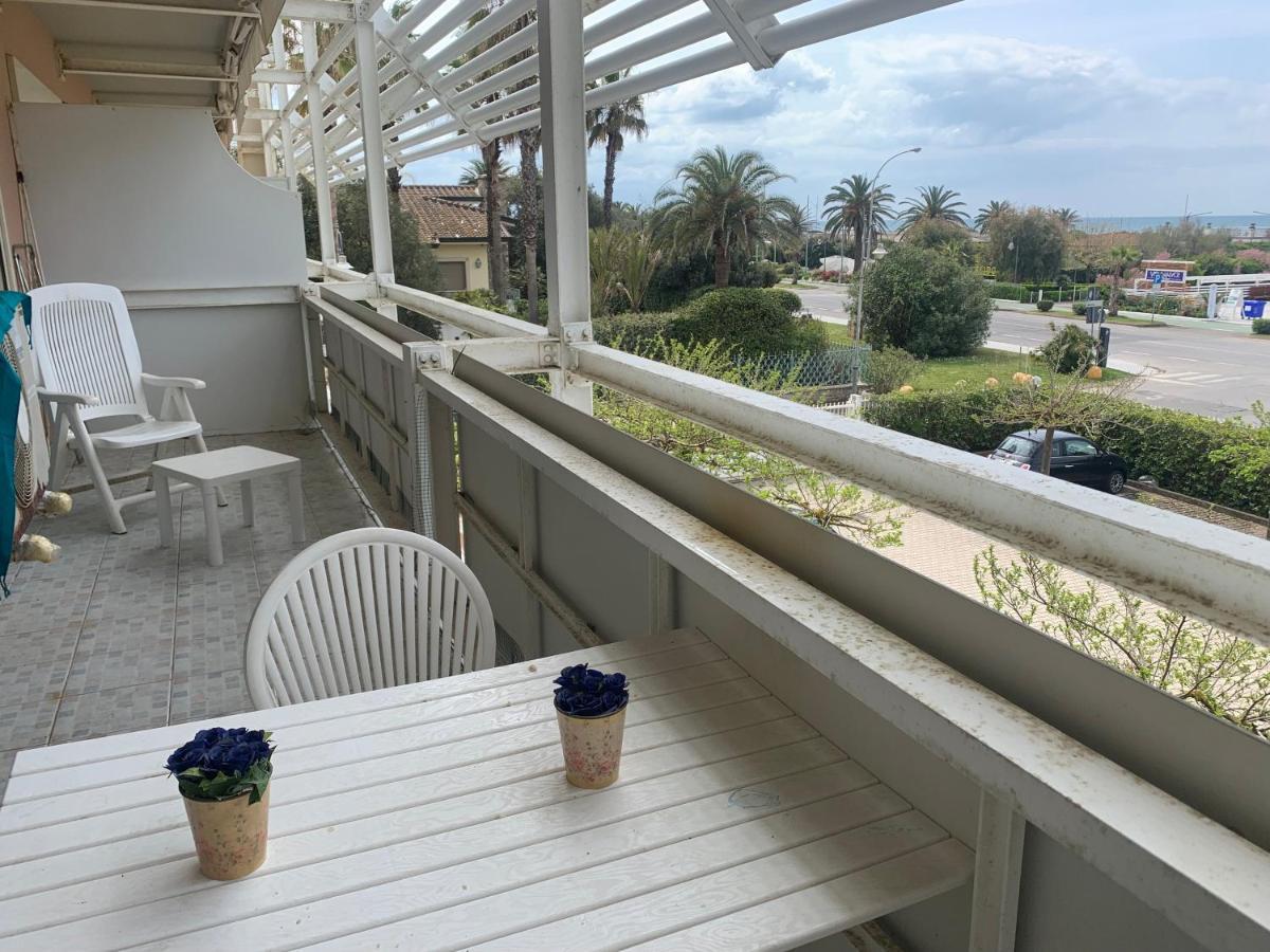 Casa Sul Mare- House On The Sea- Versilia Marina di Pietrasanta Exteriér fotografie